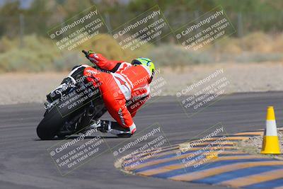media/Sep-25-2023-Moto Forza (Mon) [[81ffa65e0a]]/B-C Group/Session 4 (Turn 2 Backside)/